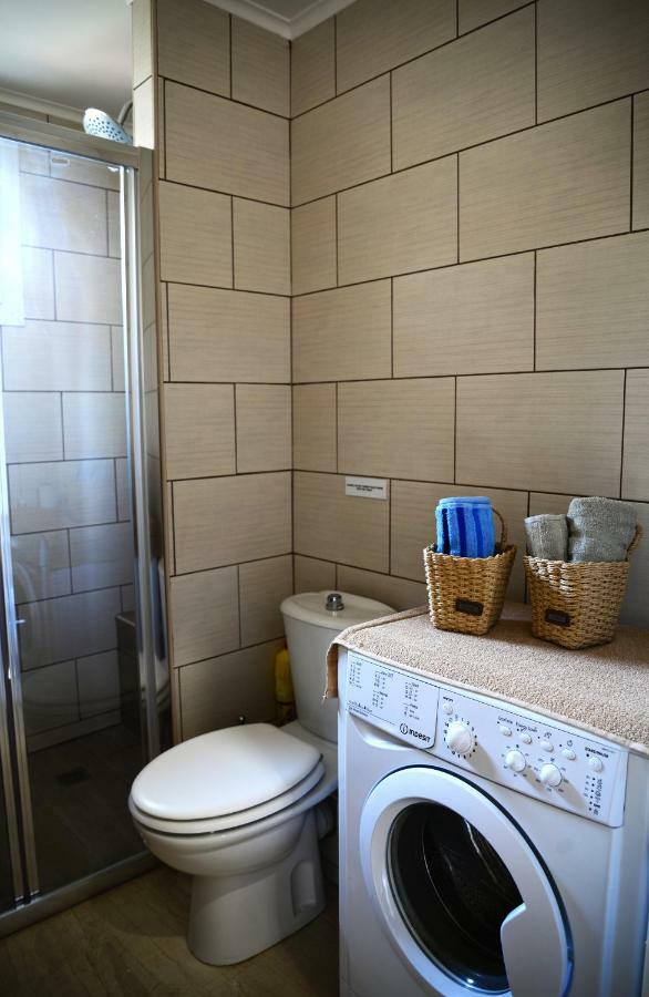 Marina Apartment Артеміда Екстер'єр фото