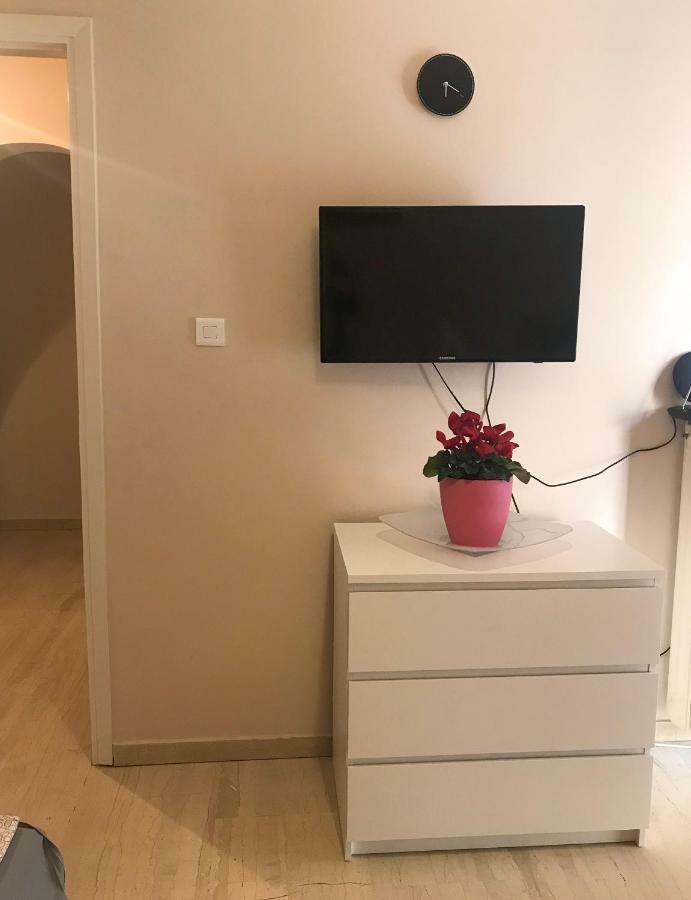 Marina Apartment Артеміда Екстер'єр фото